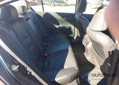 2016 Honda Accord Ex-L z USA, uszkodzony, nr VIN 1HGCR2F97GA175372